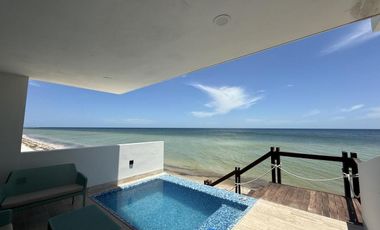 CASA EN VENTA MERIDA, PLAYA TELCHAC, PUERTA DEL MAR, FRENTE AL MAR, LISTO.