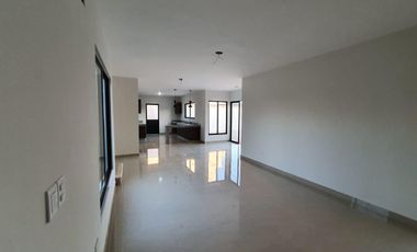CASA EN VENTA MERIDA, PRIV PRADERAS DEL MAYAB, MOD POS, PREVENTA.