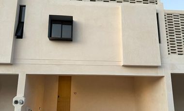 CASA EN VENTA MERIDA, TIXCUYTUN, PAJARO EN PIEDRA, MOD 2 REC, SEPT 2025.