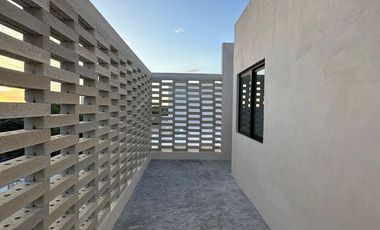 CASA EN VENTA MERIDA, TIXCUYTUN, PAJARO EN PIEDRA, MOD 2 REC, SEPT 2025.