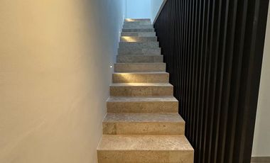 CASA EN VENTA MERIDA, TIXCUYTUN, PAJARO EN PIEDRA, MOD 2 REC, SEPT 2025.