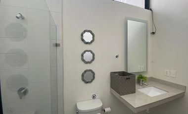 CASA EN VENTA/RENTA MERIDA, CENTRO, MOD. CASA 60, BARRIO SANTA ANA.