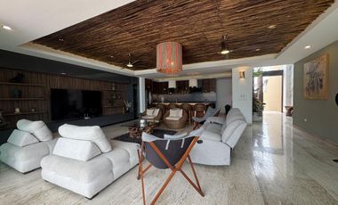 CASA EN VENTA MERIDA, PLAYA SAN BENITO FRENTE AL MAR, ENTREGA INMEDIATA.