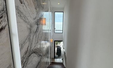 CASA EN VENTA MERIDA, PLAYA SAN BENITO FRENTE AL MAR, ENTREGA INMEDIATA.