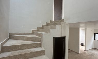 CASA EN VENTA MERIDA, CHOLUL, PRIVADA ALMA RESIDENCIAL, MOD. A, OCTUBRE 2025.