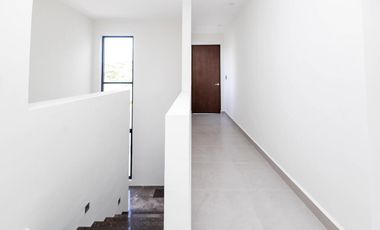 CASA EN VENTA MERIDA, CONKAL, PRIVADA NADIRA, MOD. DOM, ENTREGA INMEDIATA.