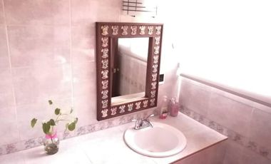 CASA EN VENTA, MERIDA, TEMOZON NORTE, SOBRE LA AVENIDA.