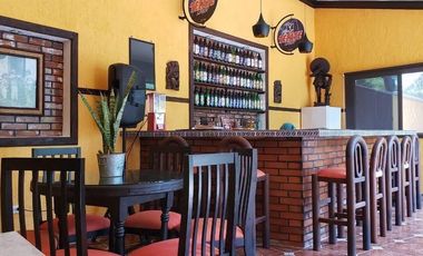 CASA EN VENTA, MERIDA, TEMOZON NORTE, SOBRE LA AVENIDA.