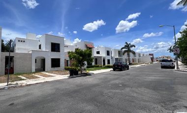 CASA EN RENTA EN GRAN SANTA FE NORTE, AMUEBLADA, LISTA.