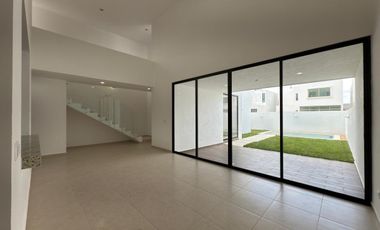 CASA EN VENTA MERIDA, EN GRAN SAN PEDRO CHOLUL, PRIVADA XCANATUN, LISTA.
