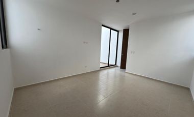 CASA EN VENTA MERIDA, EN GRAN SAN PEDRO CHOLUL, PRIVADA XCANATUN, LISTA.