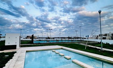 CASA EN VENTA MERIDA, EN GRAN SAN PEDRO CHOLUL, PRIVADA XCANATUN, LISTA.