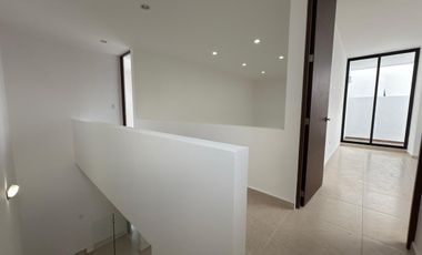 CASA EN VENTA MERIDA, EN GRAN SAN PEDRO CHOLUL, PRIVADA XCANATUN, LISTA.