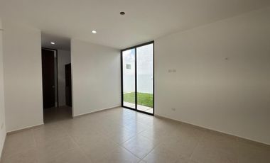 CASA EN VENTA MERIDA, EN GRAN SAN PEDRO CHOLUL, PRIVADA XCANATUN, LISTA.