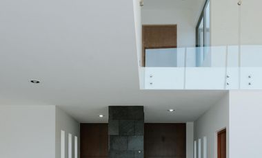 CASA EN VENTA MERIDA, CONKAL EN PRIVADA TAMORA, ENTREGA INMEDIATA.