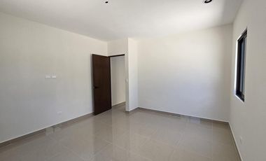 CASA EN VENTA MERIDA SAN DIEGO CUTZ PRIV PRADERAS DEL MAYAB MOD. KAN A 6 MESES