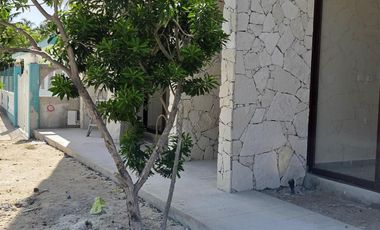 CASA EN VENTA MERIDA, PLAYA CHELEM, ZYAN, A 350M DEL MAR, ENTREGA INMEDIATA.
