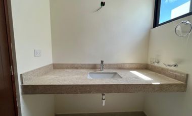 CASA EN VENTA MERIDA, CONKAL, PRIVADA NADIRA, MOD NAZARET PLUS, 4 REC, DIC 2025.
