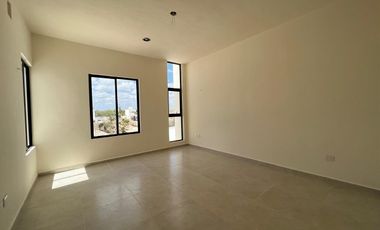 CASA EN VENTA MERIDA, CONKAL, PRIVADA NADIRA, MOD NAZARET PLUS, 4 REC, DIC 2025.