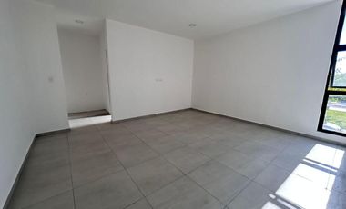 CASA EN VENTA MERIDA, PRIVADA PRADERAS DEL MAYAB, MOD. AMBAR, LISTA.