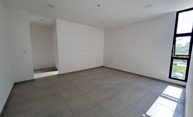 CASA EN VENTA MERIDA, PRIVADA PRADERAS DEL MAYAB, MOD. AMBAR, LISTA.