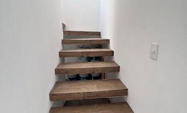 CASA EN VENTA MERIDA, PRIVADA PRADERAS DEL MAYAB, MOD. AMBAR, LISTA.