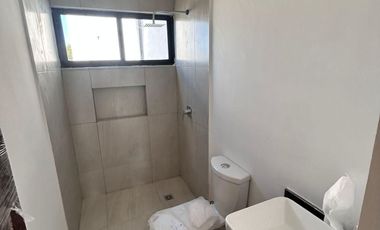 CASA EN VENTA MERIDA, PRIVADA PRADERAS DEL MAYAB, MOD. AMBAR, LISTA.