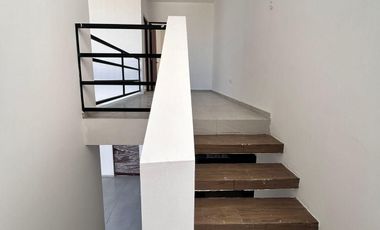 CASA EN VENTA MERIDA, PRIVADA PRADERAS DEL MAYAB, MOD. AMBAR, LISTA.