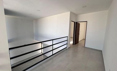 CASA EN VENTA MERIDA, PRIVADA PRADERAS DEL MAYAB, MOD. AMBAR, LISTA.