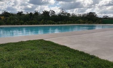 CASA EN VENTA MERIDA, PRIVADA PRADERAS DEL MAYAB, MOD. AMBAR, LISTA.