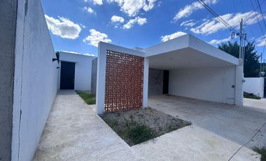 CASA EN VENTA MERIDA, CONKAL 1 PLANTA, ENTREGA INMEDIATA.