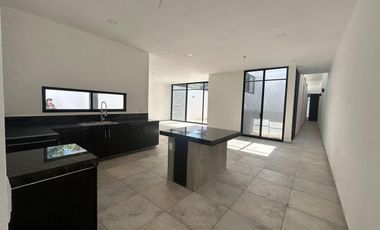 CASA EN VENTA MERIDA, CONKAL 1 PLANTA, ENTREGA INMEDIATA.