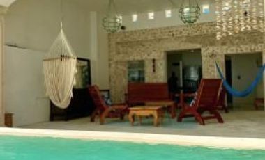 CASA EN VENTA MERIDA, CENTRO, BARRIO SANTIAGO MOD KIN, AMUEBLADA, LISTA.