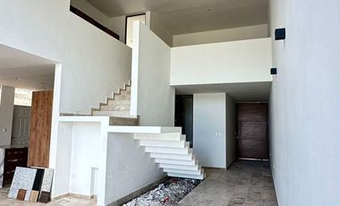 CASA EN VENTA MERIDA, CONKAL, PRIVADA ARBELIA, MOD. MARSELLA, LISTA.
