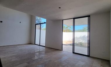 CASA EN VENTA MERIDA, CONKAL, PRIVADA ARBELIA, MOD. MARSELLA, LISTA.
