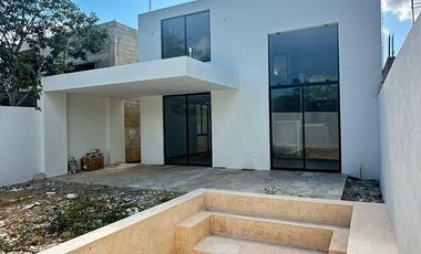CASA EN VENTA MERIDA, CONKAL, PRIVADA ARBELIA, MOD. MARSELLA, LISTA.