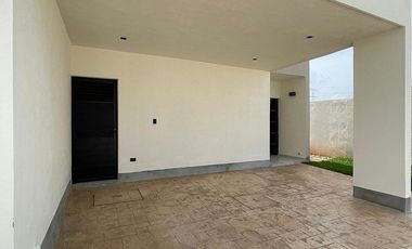 CASA EN VENTA MERIDA, TIXCACAL, PRIVADA SOLANA, MODELO ALBOR,  A 2 MESES.