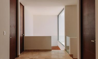 CASA EN VENTA MERIDA, CONKAL, PRIVADA TAMORA, MODELO TEVA, ENTREGA INMEDIATA.