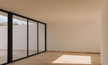 CASA EN VENTA MERIDA, CONKAL, PRIVADA TAMORA, MODELO TEVA, ENTREGA INMEDIATA.