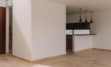 CASA EN VENTA MERIDA, CONKAL, PRIVADA TAMORA, MODELO TEVA, ENTREGA INMEDIATA.