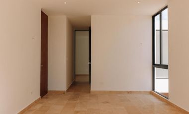 CASA EN VENTA MERIDA, CONKAL, PRIVADA TAMORA, MODELO TEVA, ENTREGA INMEDIATA.