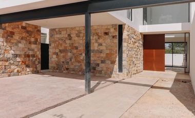 CASA EN VENTA MERIDA, CONKAL, PRIVADA TAMORA, MODELO TEVA, ENTREGA INMEDIATA.