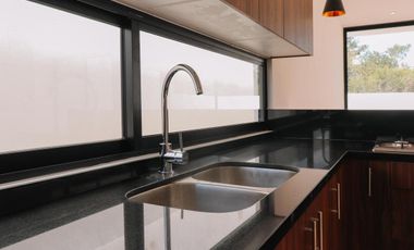 CASA EN VENTA MERIDA, CONKAL, PRIVADA TAMORA, MODELO TEVA, ENTREGA INMEDIATA.