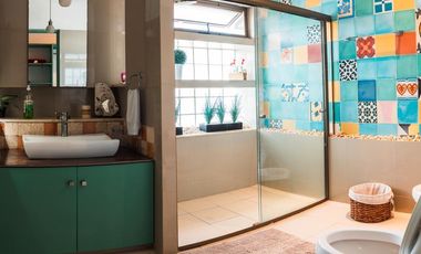 CASA EN VENTA MERIDA, PLAYA SISAL A 150 MTS DEL MAR, AMUEBLADA, LISTA.