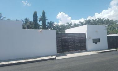CASA EN VENTA MERIDA, MONTEBELLO, 1 PLANTA, ENTREGA INMEDIATA.