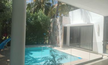 CASA EN VENTA MERIDA, MONTEBELLO, 1 PLANTA, ENTREGA INMEDIATA.