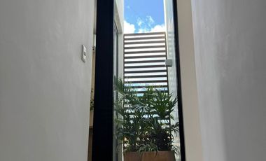 CASA EN VENTA MERIDA, TEMOZON NORTE, HERA, MODELO C, LISTO.