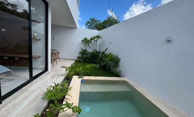 CASA EN VENTA MERIDA, TEMOZON NORTE, HERA, MODELO C, LISTO.