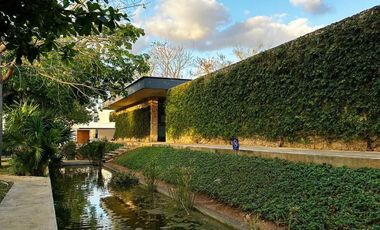 CASA EN VENTA MERIDA, CONKAL PRIV ARBOREA,  EQUIPADA, LISTO.