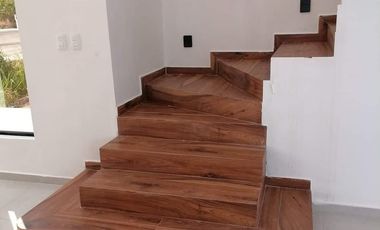 CASA EN VENTA/RENTA MERIDA, KIKTEIL, PRIVADA BLANCA, LISTA..